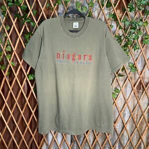 Vintage Y2K Niagara Falls Canada embroider 1990s tour tshirt